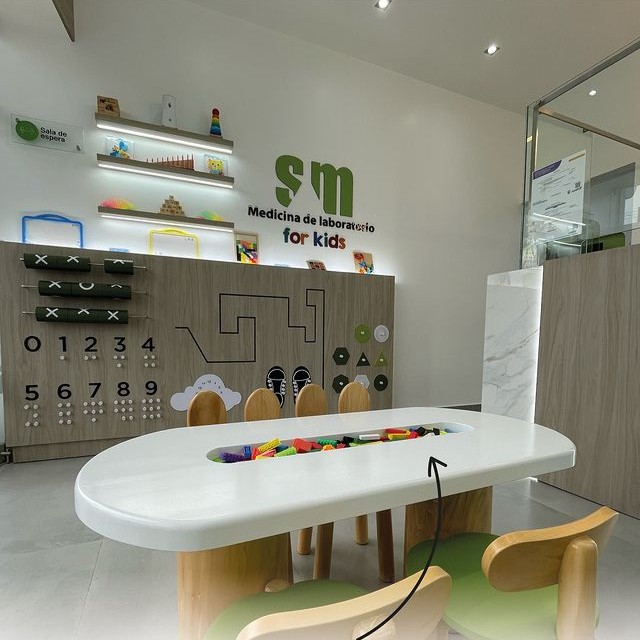 Zona de juegos para niños en SM for kids